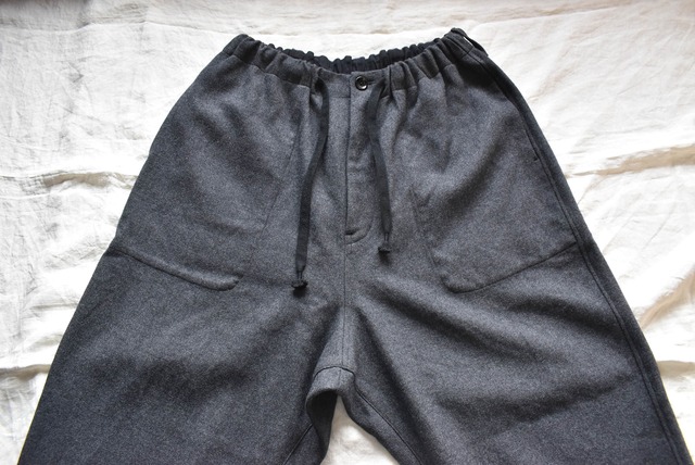 sowbow　EZ PANTS WIDE　WOOL SARGE CHARCOAL