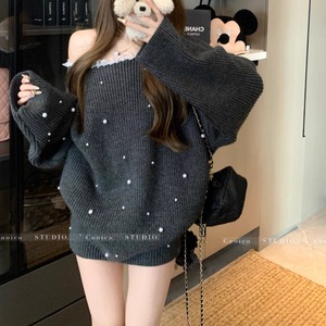 【2点セット】3色／パールデコフリルオフショルセーター＋ニットミニスカート ・73703