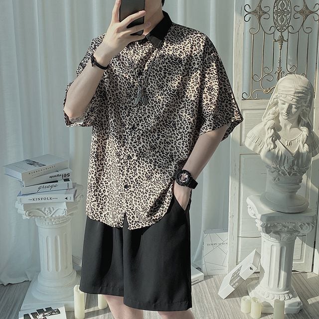 ヒョウ柄オーバーサイズ半袖シャツ ヒョウ柄オーバーサイズ半袖シャツ
