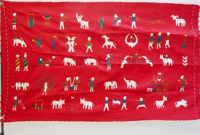 NAGA TRIBE - EMBROIDERY TAPESTRY / RED