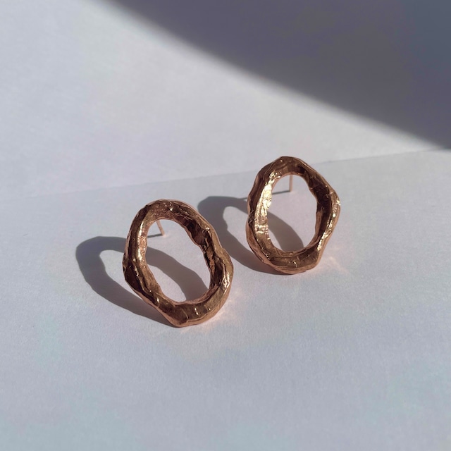 Oval Pierces / K18 Rose Gold on Sterling Silver