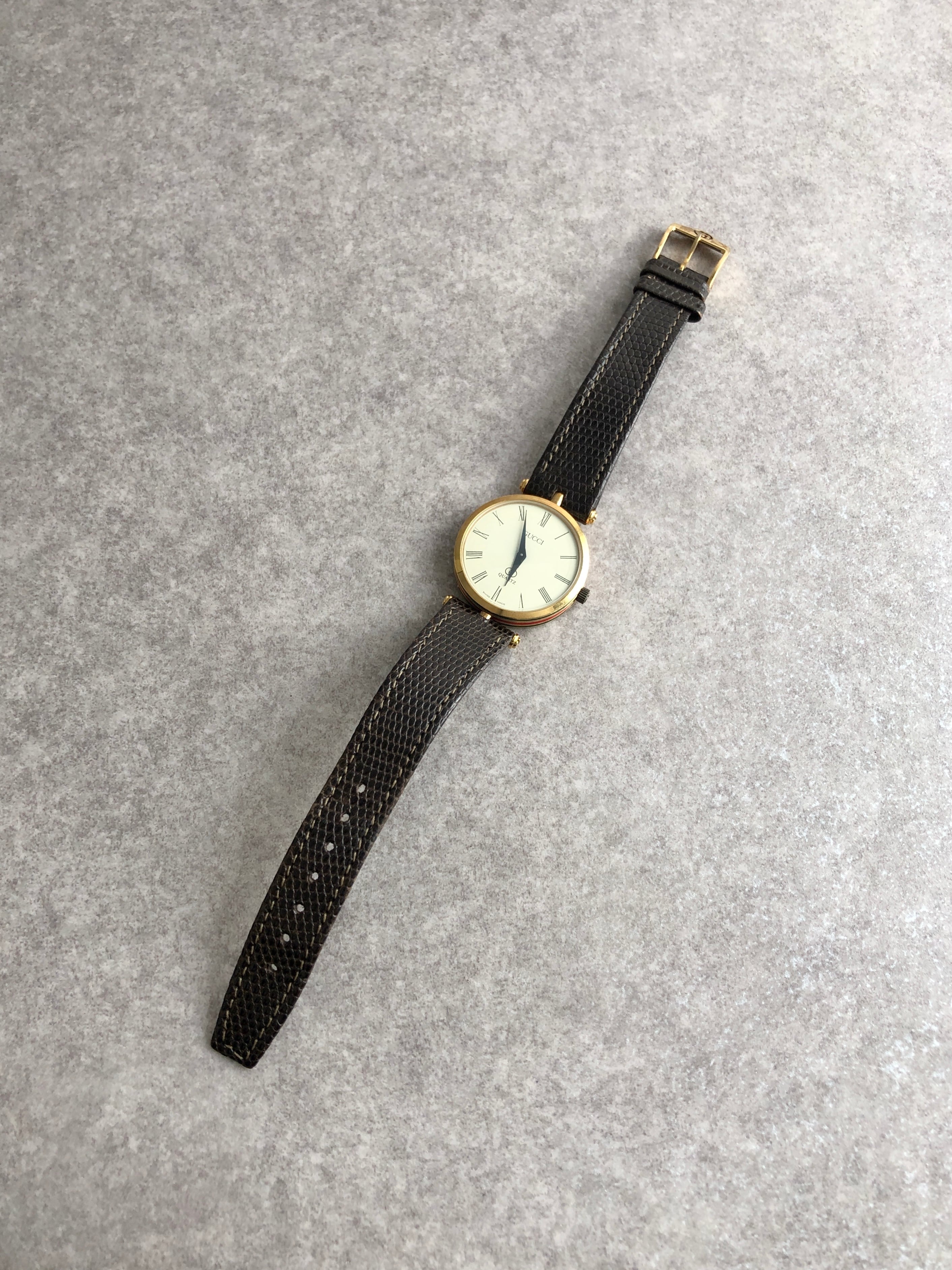 GUCCI グッチ 腕時計 ブラウン レザー クウォーツ vintage