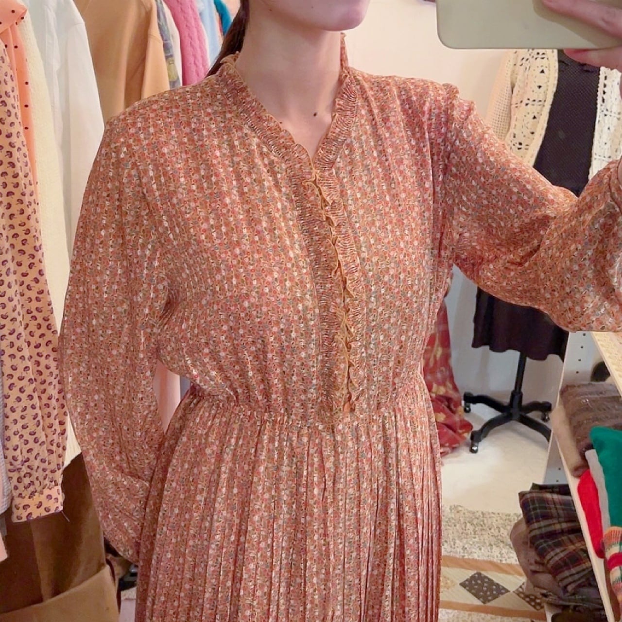 orange mini flower pleats one-piece