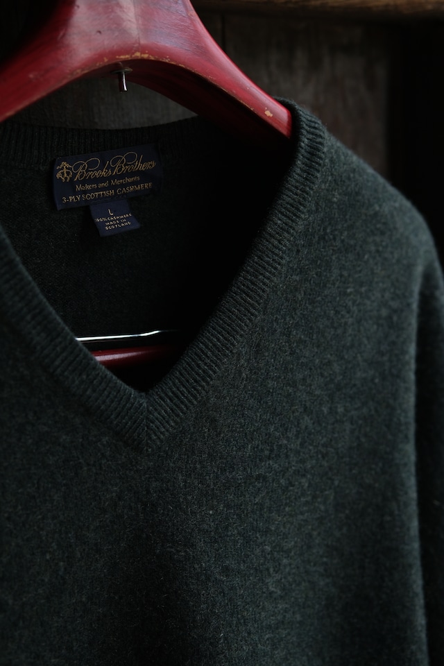 Utah/80-90's "Brooks Brothers" v-neck cashmere sweater/green