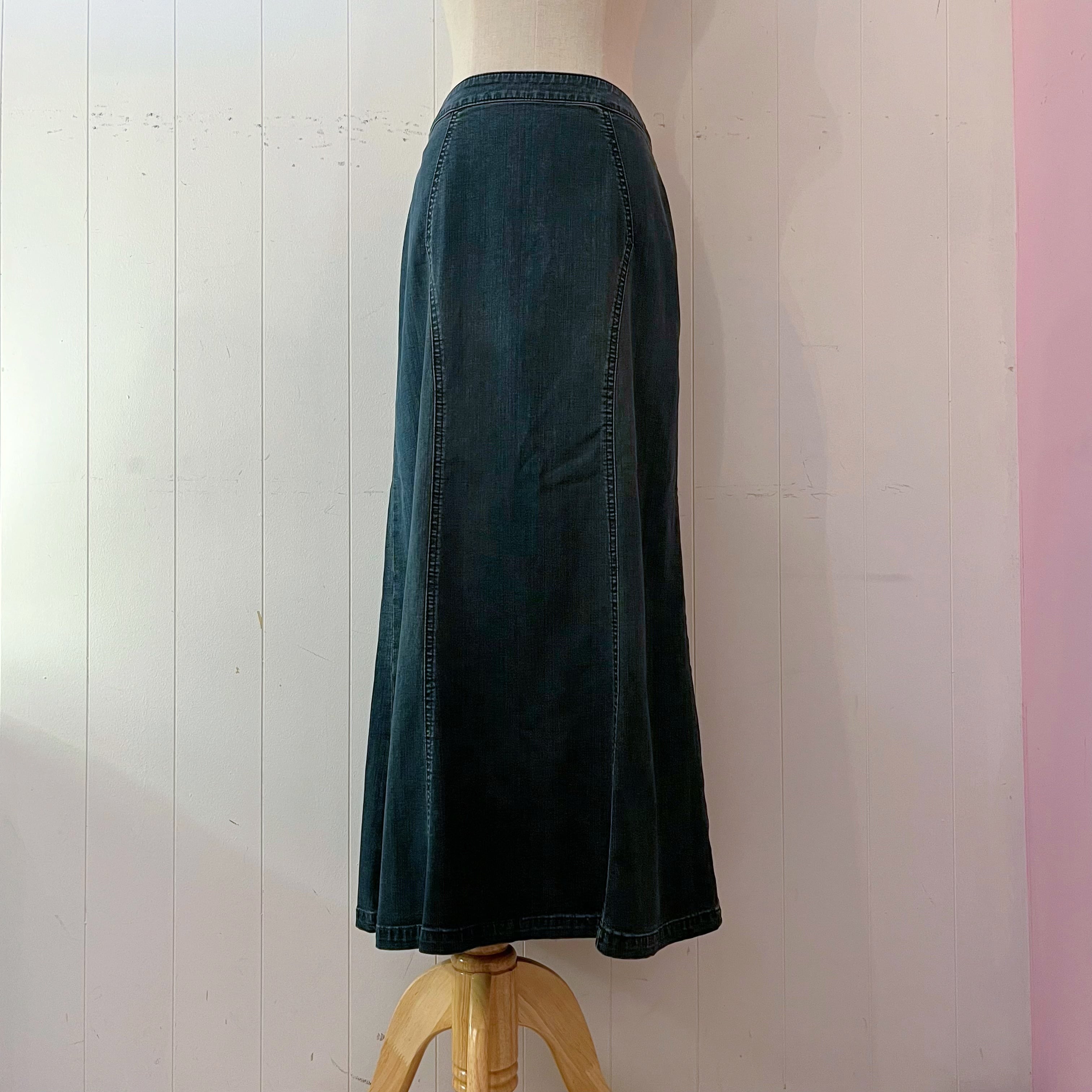 back button slit denim skirt