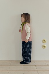 【取寄】MOME ボタンリバーシブルチョッキ|秋服|韓国子供服| 26/AT