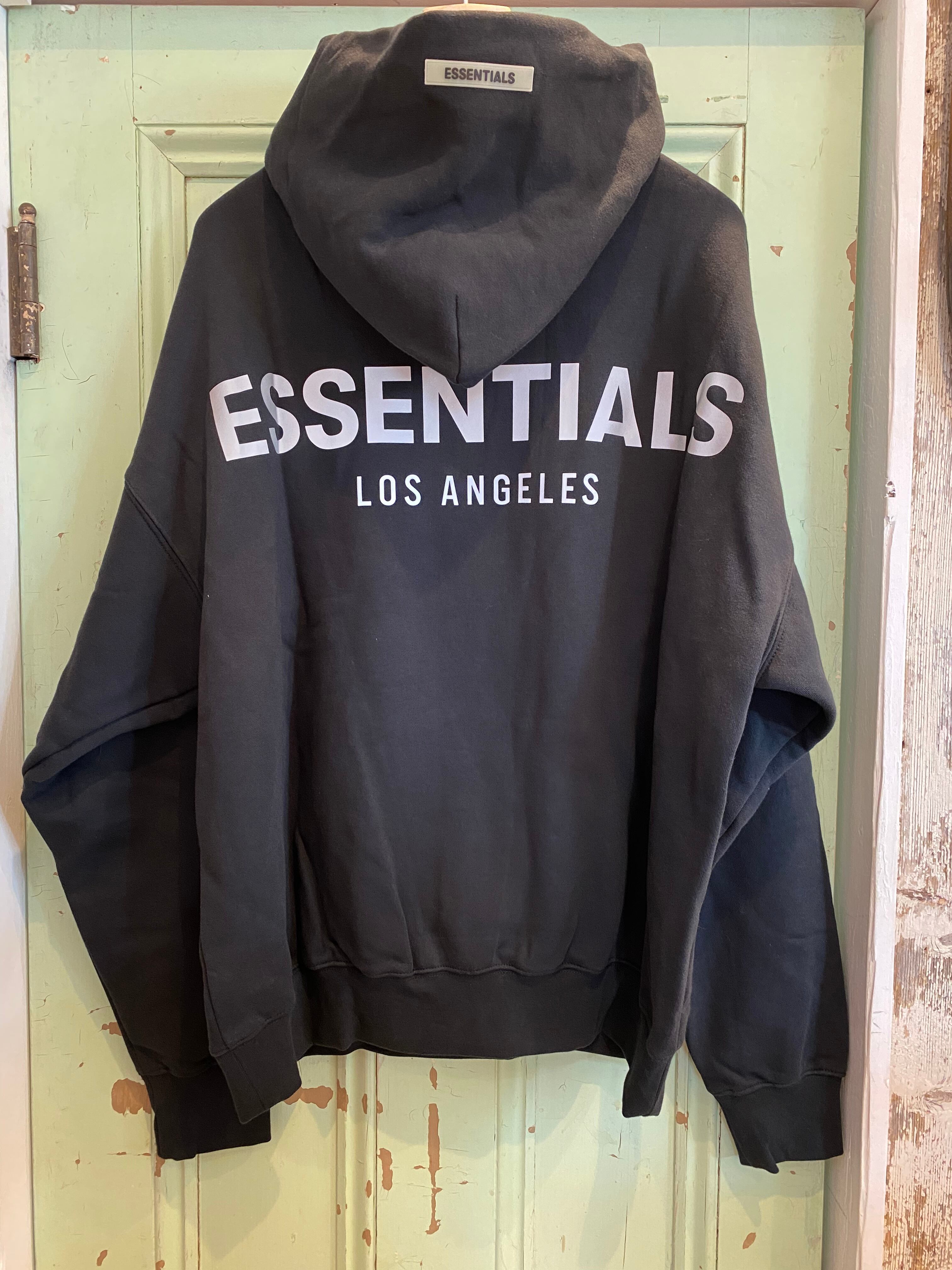 価格改正！ LA限定！FOG ESSENTIALS プルパーカー¥41800→¥25000+tax