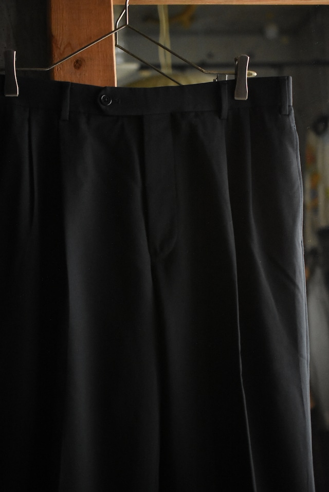 OK/00's “BROOKS BROTHERS" wool serge wide slacks.