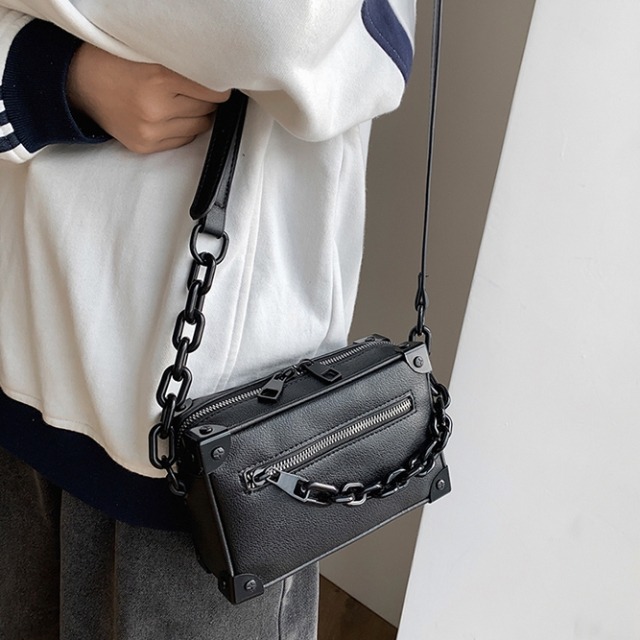 予約販売】ショルダーバッグ チェーン メンズ レディース ミニバッグ 