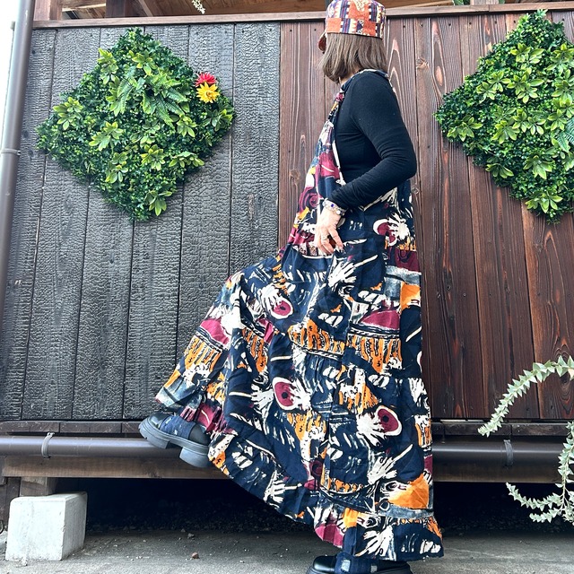 ゆったりワイバックワンピース