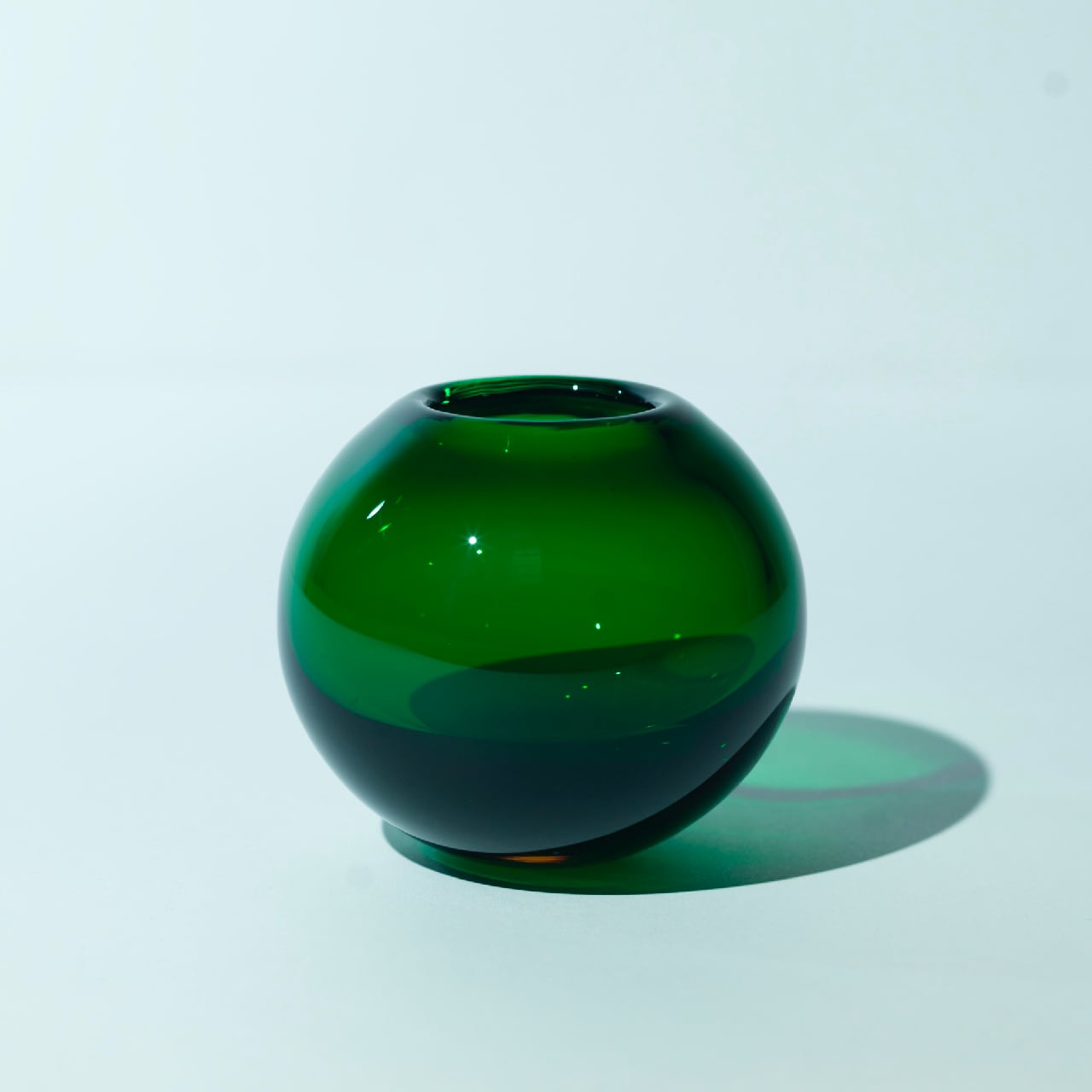 FLOWER VASE / GREEN | 46/D. - THE GOOD OLD PRODUCTS