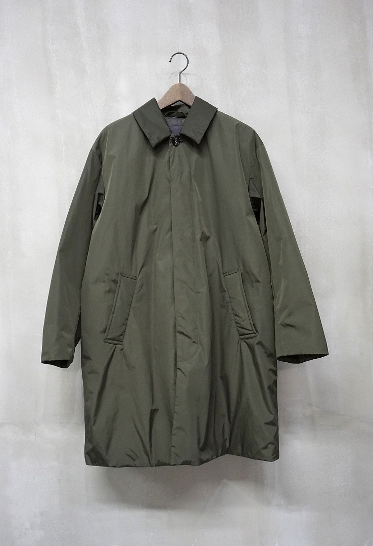 Padded Soutien Collar Coat | comm. arch. ONLINE STORE