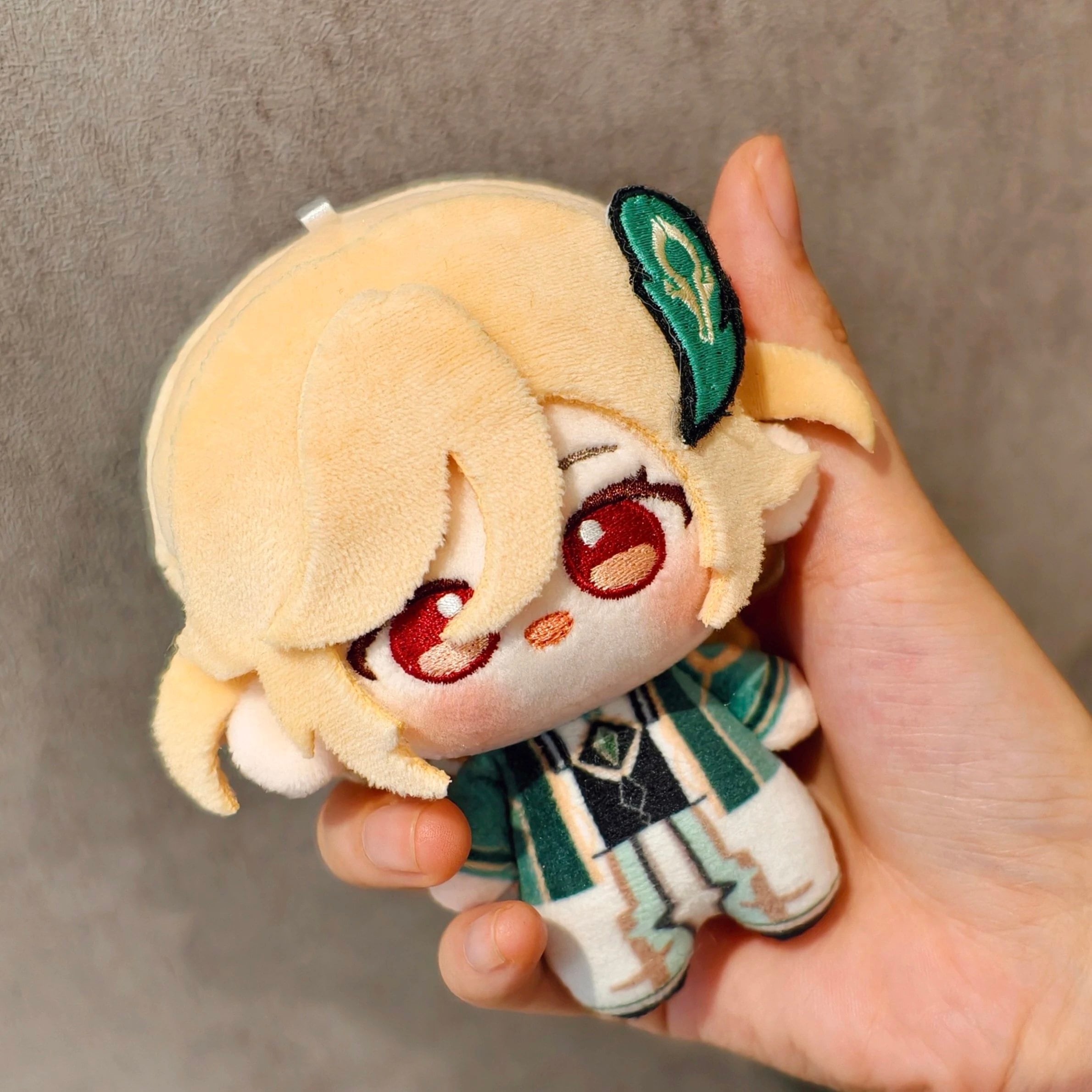 完売激レア❗️ 着せ替えぬいぐるみ 20cm 原神 アルハイゼン カーヴェ 完売激レア】 原神 アルハイゼン 着せ替え ぬいぐるみ 20cm
