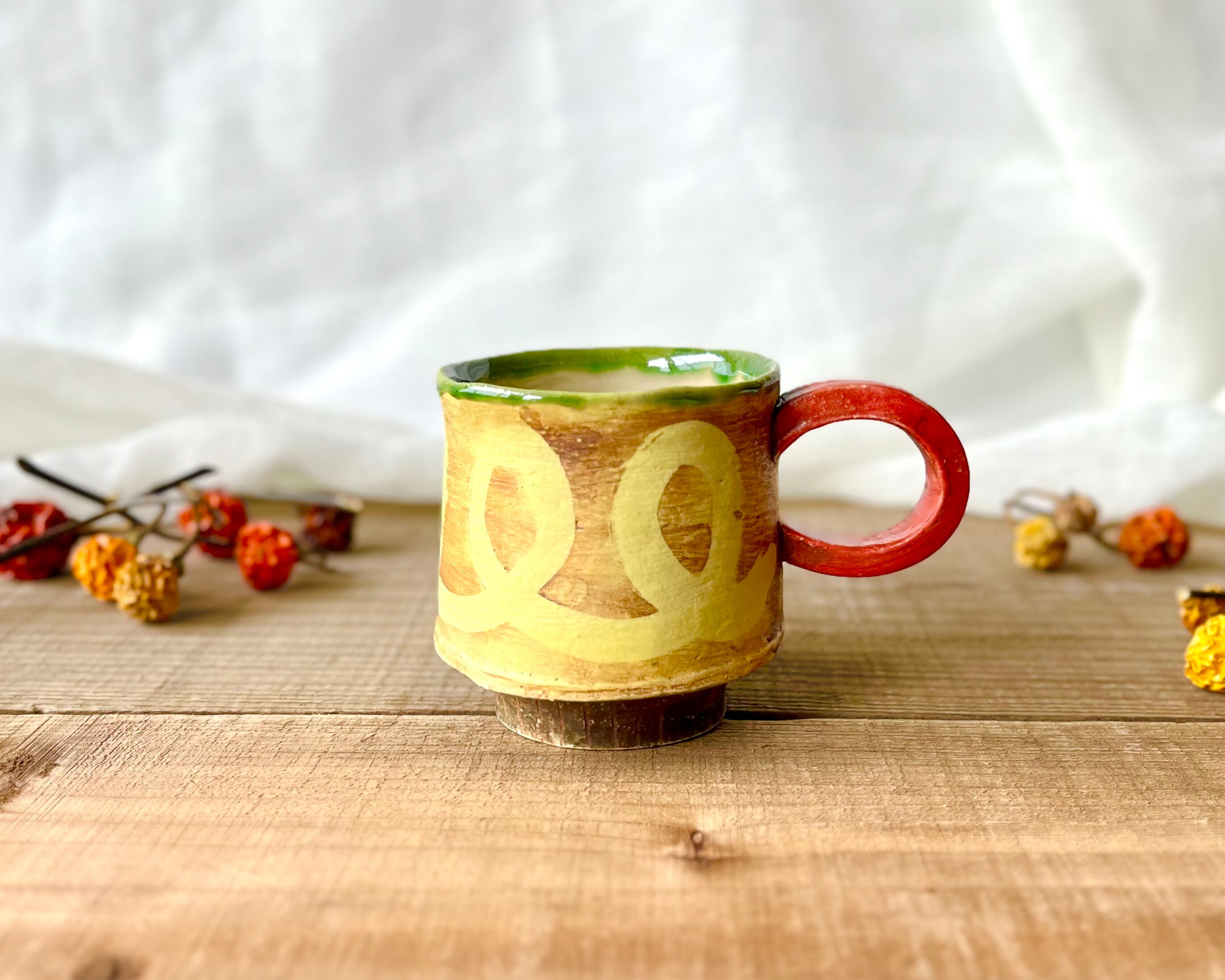 工房ゆずりは 青彩白花マグカップ ゆずりは マグカップ」の人気商品