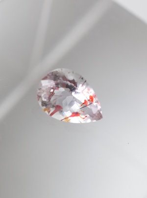 Lepidocrocite in Quartz - b003