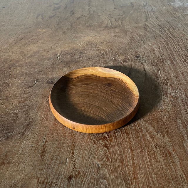 木製 お皿/チーク　
XXL(直径約22cm x 高さ約4cm)