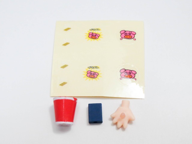 再入荷【640】 枝垂ほたる 小物パーツ ブタメンとココアシガレット　ねんどろいど