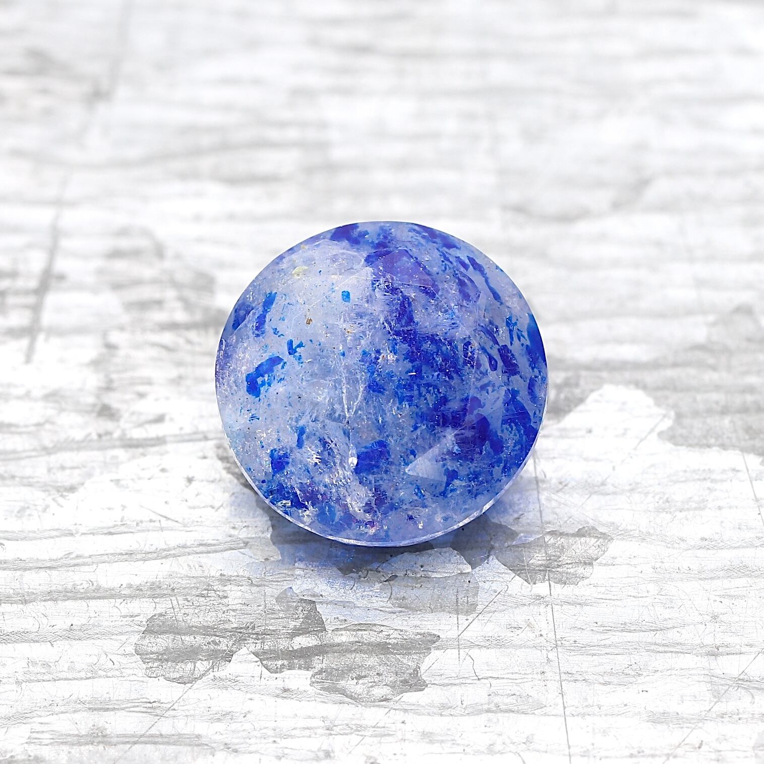 ラズライトインソーダライト 0.96ct ラウンド | 色石堂