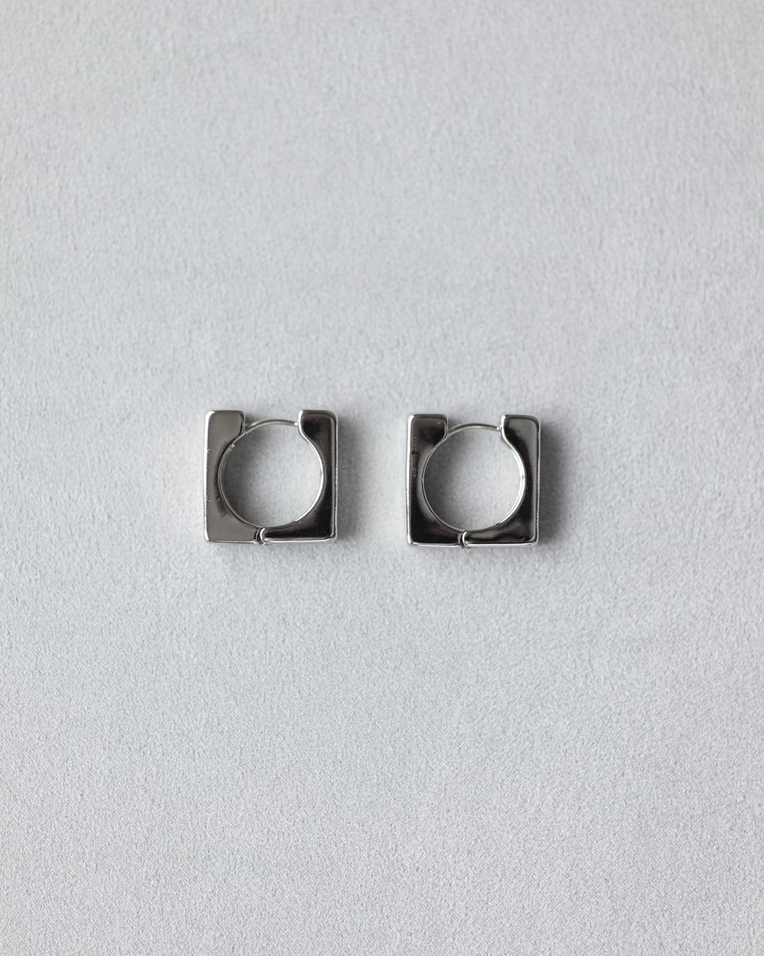 Square Pierce / Silver