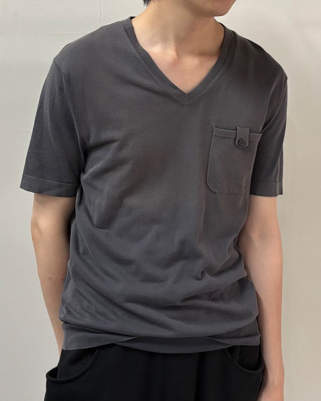 【HERMES】v neck basic T-shirt