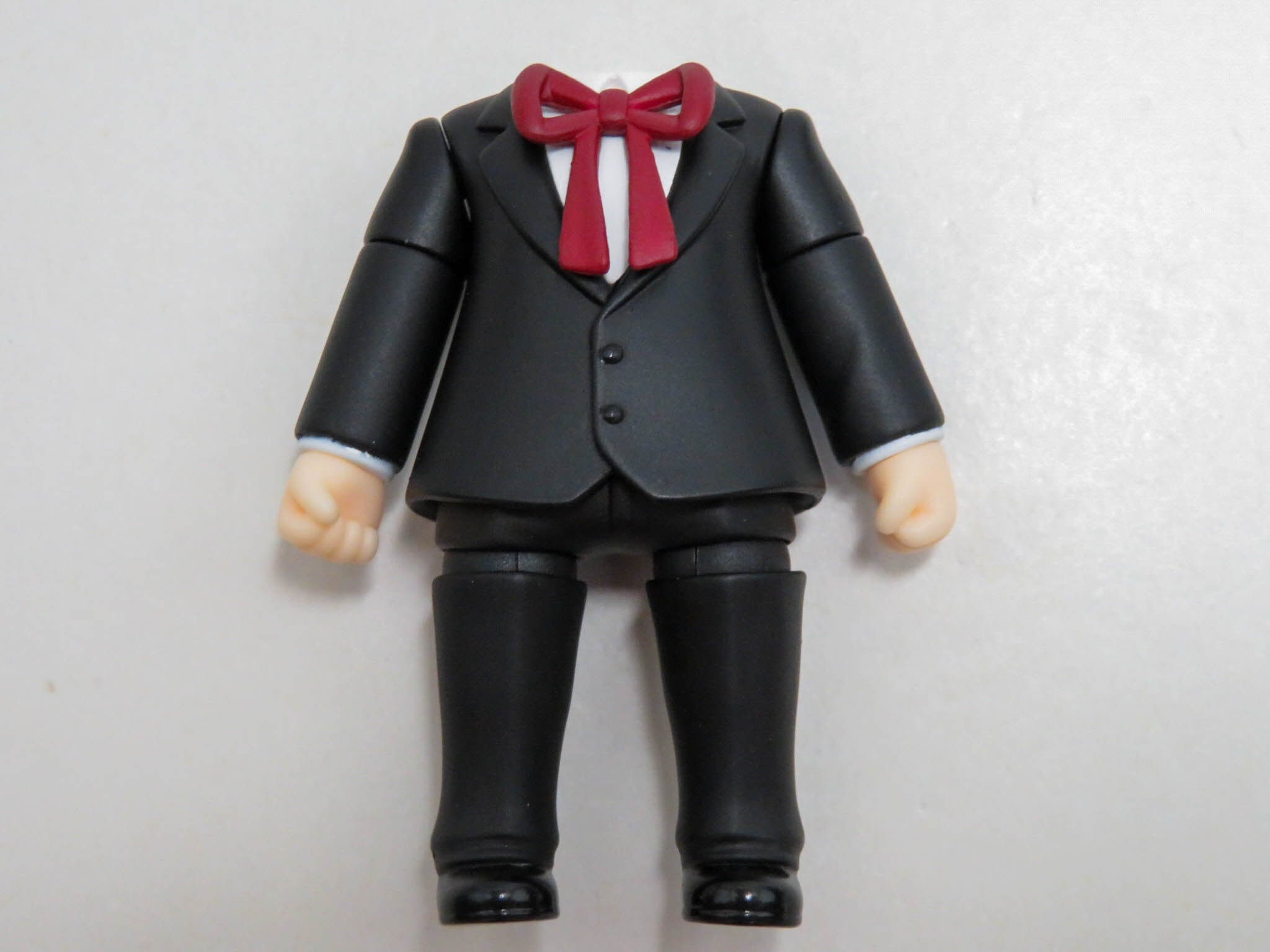 【2984b】 ブラック・ジャック アニメカラーVer. 体パーツ タキシード ねんどろいど