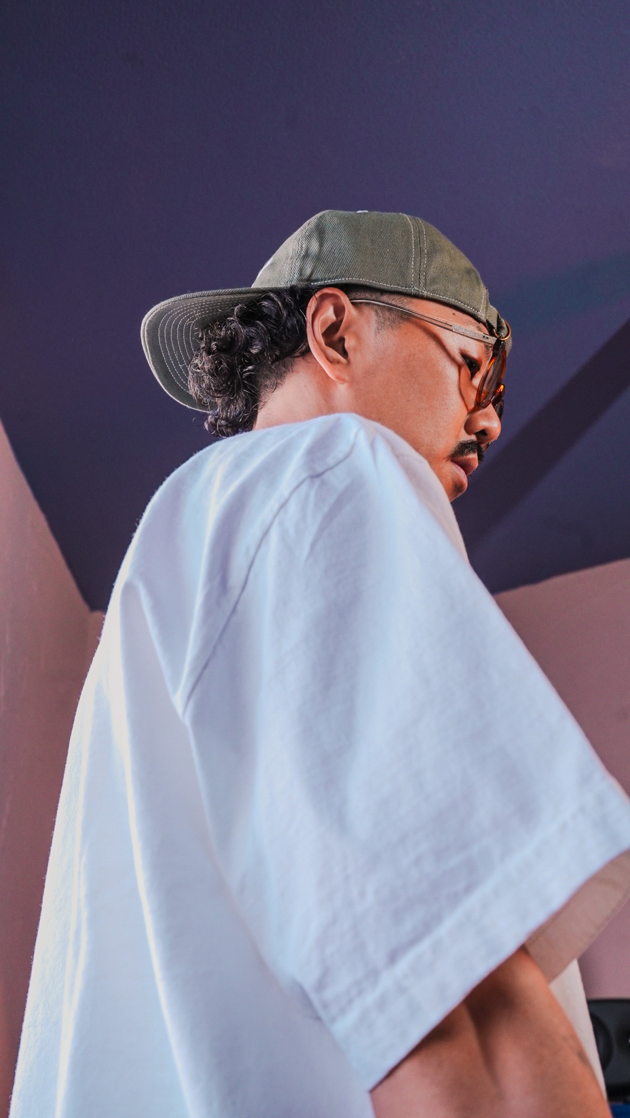 Moco Logo 7.5oz U.S.A Cotton Garment Dye T-Shirt [WHITE]