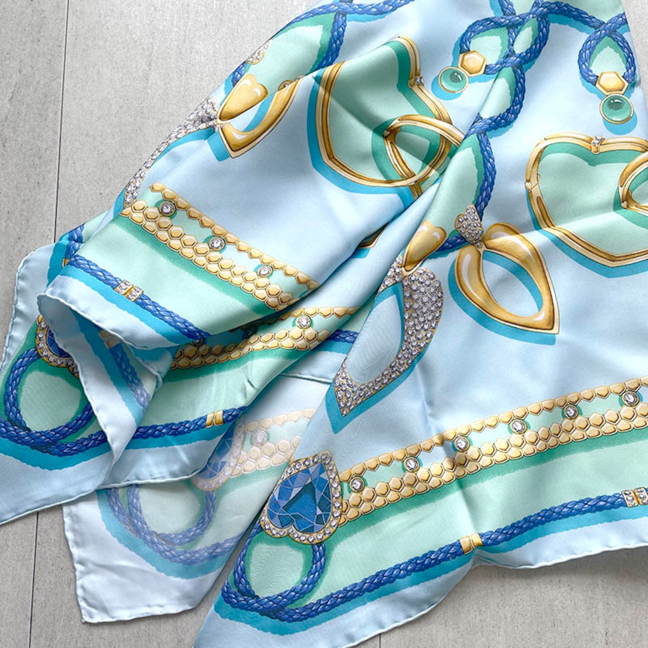 スカーフ　シルクスカーフ　Piaget　ピアジェ　ジュエリーモチーフ　ダイヤモンド 12ACdg41