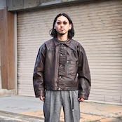 CCUの新作「TRUCKER JACKET」フェイデッドブラウンコーディネート
