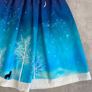 冬の星空・オオカミ ギャザースカート（やや厚手綿100％）