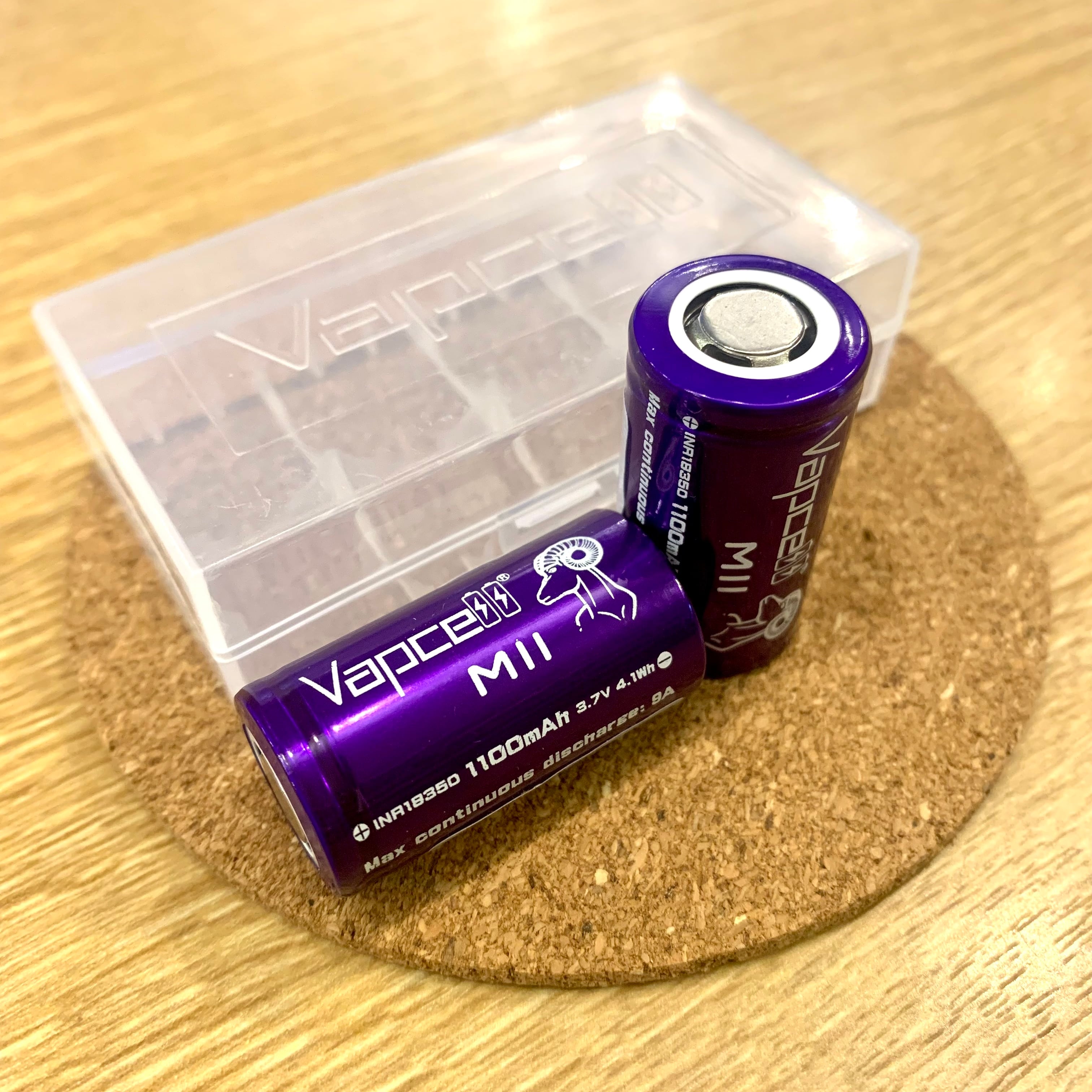 VAPCELL】INR 18350 3.7V 1100mAh 定格9A 2本入りハードケースセット