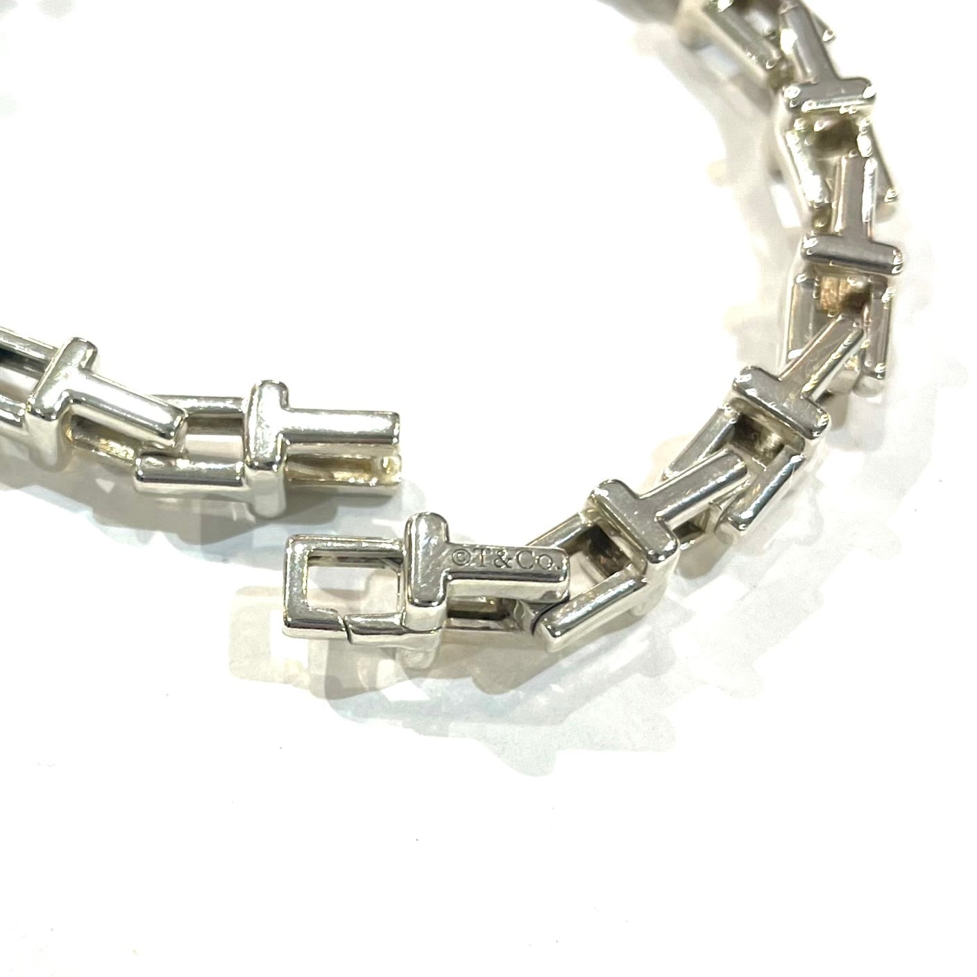 激レア【TIFFANY&CO. 】2290 重厚感Tモチーフ リンクシルバー
