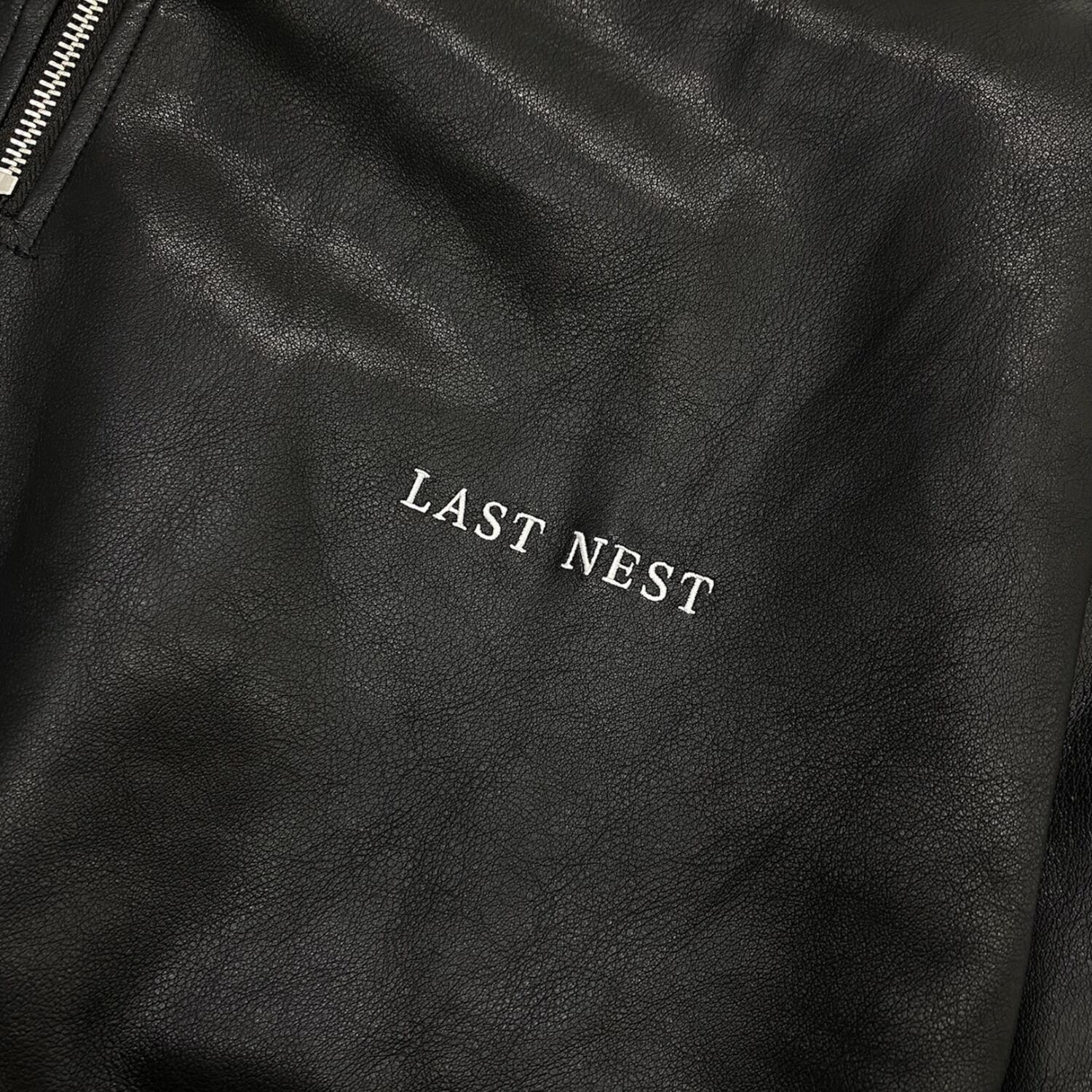 LAST NEST / LEATHER HALF ZIP | HOLICK