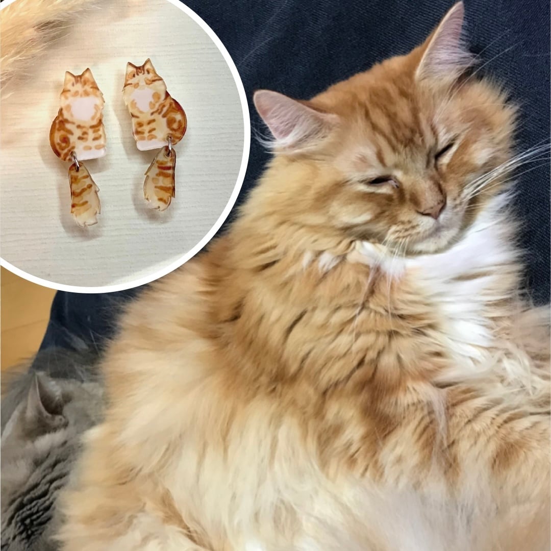 うちの子柄オーダー専用*しっぽが揺れる・猫ピアス | まふぃんのしっぽ