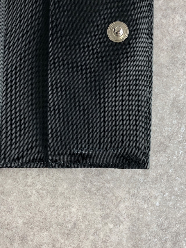PRADA プラダ 財布 ブラック トライアングルロゴ ナイロン 3つ折り vintage ヴィンテージ オールド d6ehtk