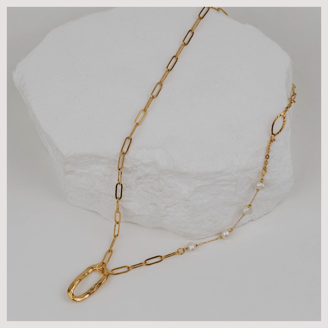 Necklace -Gold-