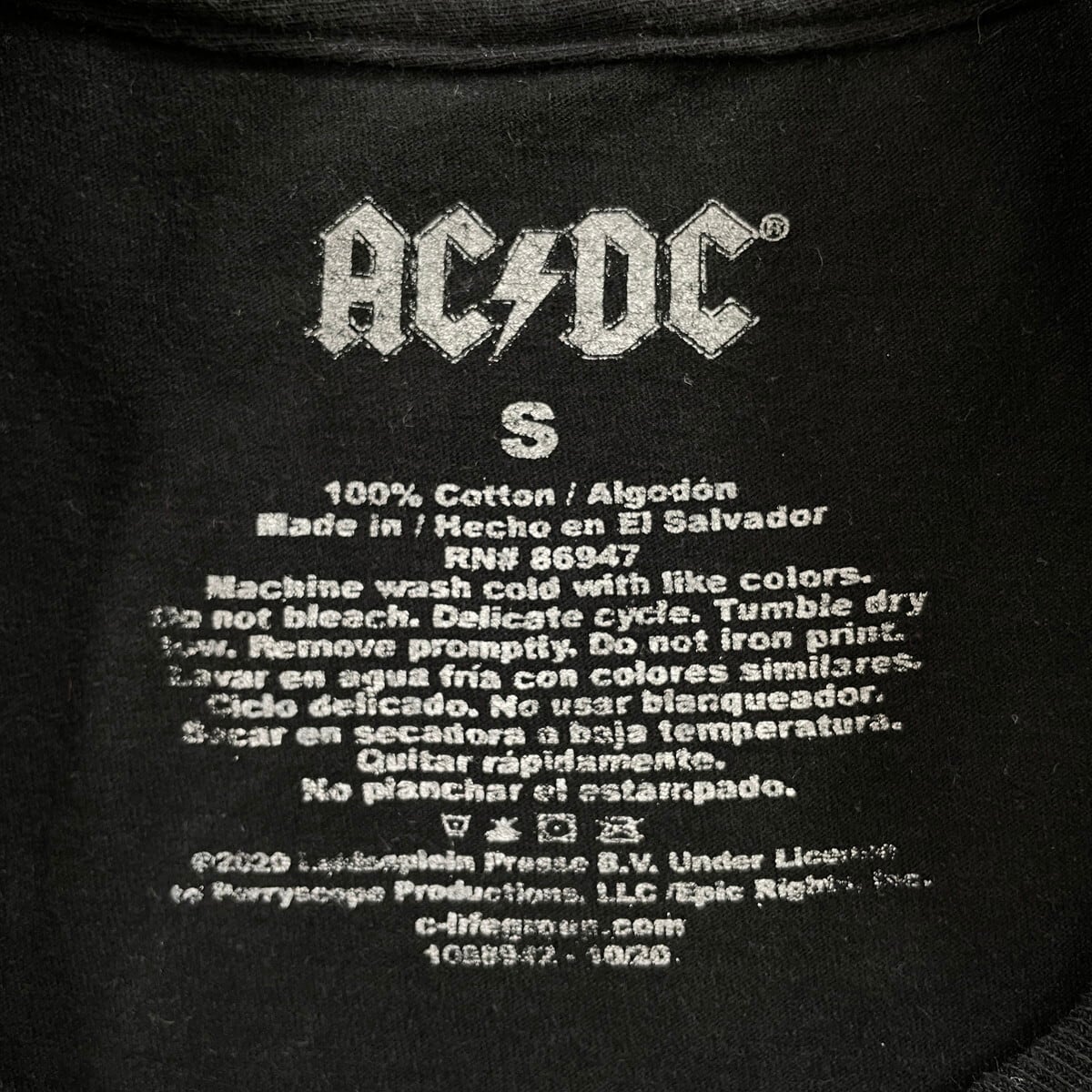 ACDC BACK IN BLACK Tシャツ メンズS 古着 アメカジ バンドTシャツ