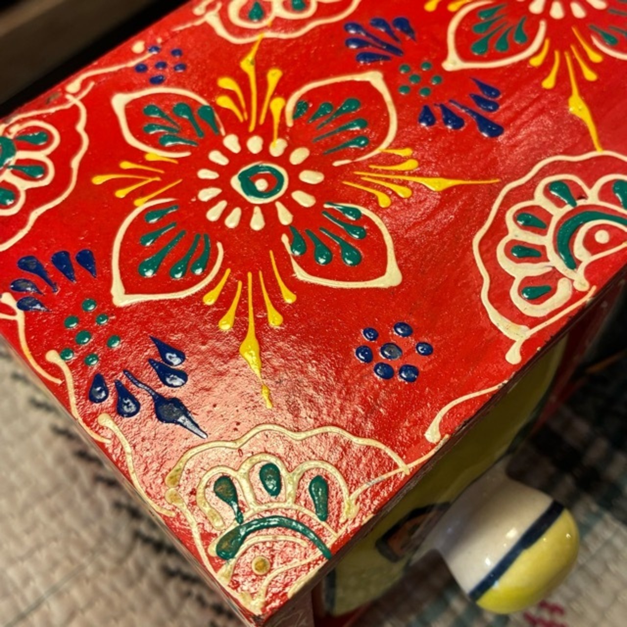 India Blue Pottery Mini 3-Drawer Unit　インド　ブルーポタリ3ドロワーチェスト　横型　レッド　引き出し　置物　玄関収納　メヘンディアート　鍵入れ　印鑑入れ　ハンドメイド