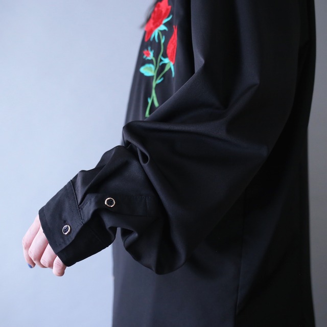 "刺繍×薔薇" one point design loose silhouette black mode shirt