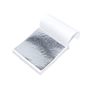 【特価処分】銀箔 銀箔シート 50枚 模造銀箔 9×9cm 金箔 ヘア用 成人式 髪飾り ネイルアート フェイクシルバー 箔貼り フェイク金箔(シルバー)
