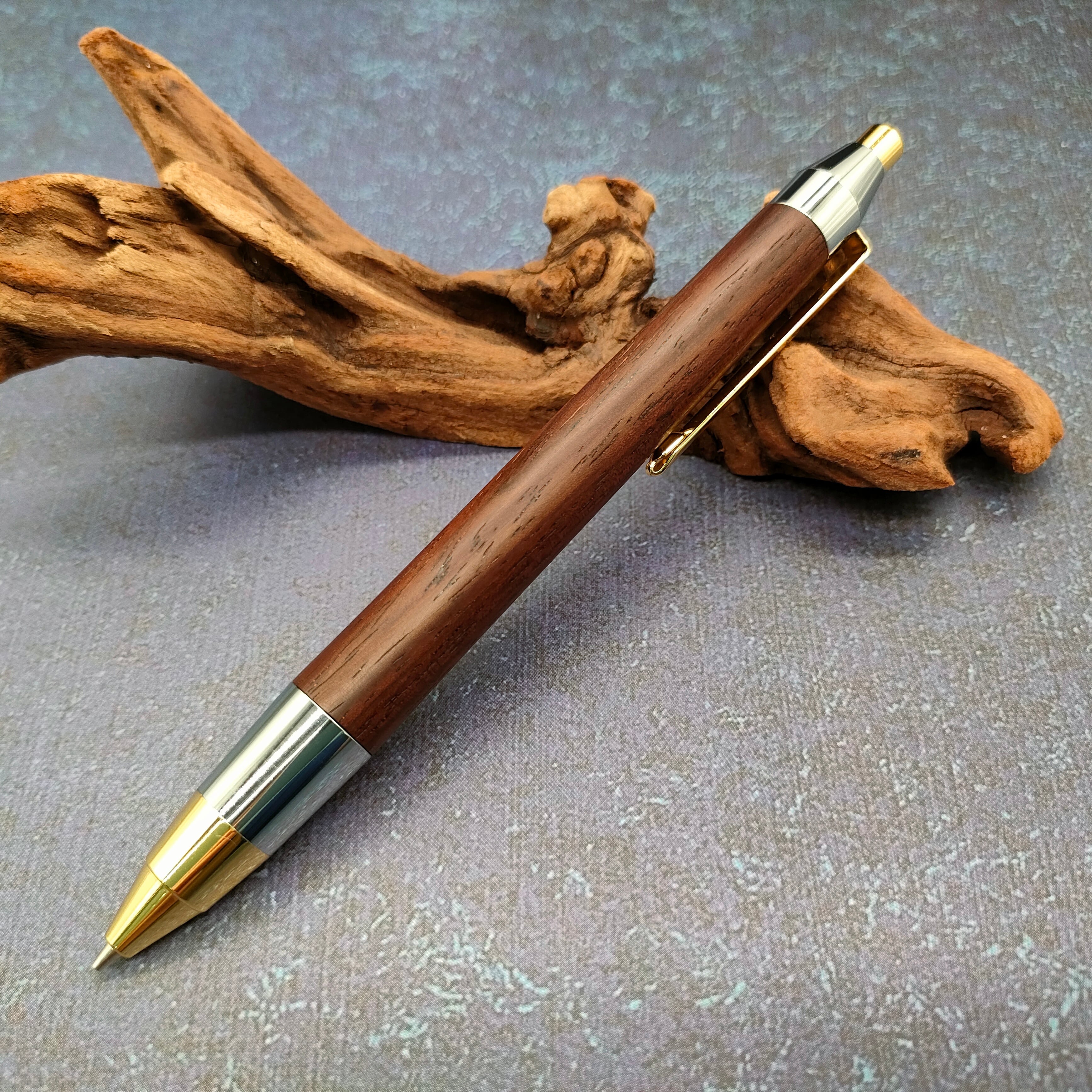 ZAWASOU 木軸ペン