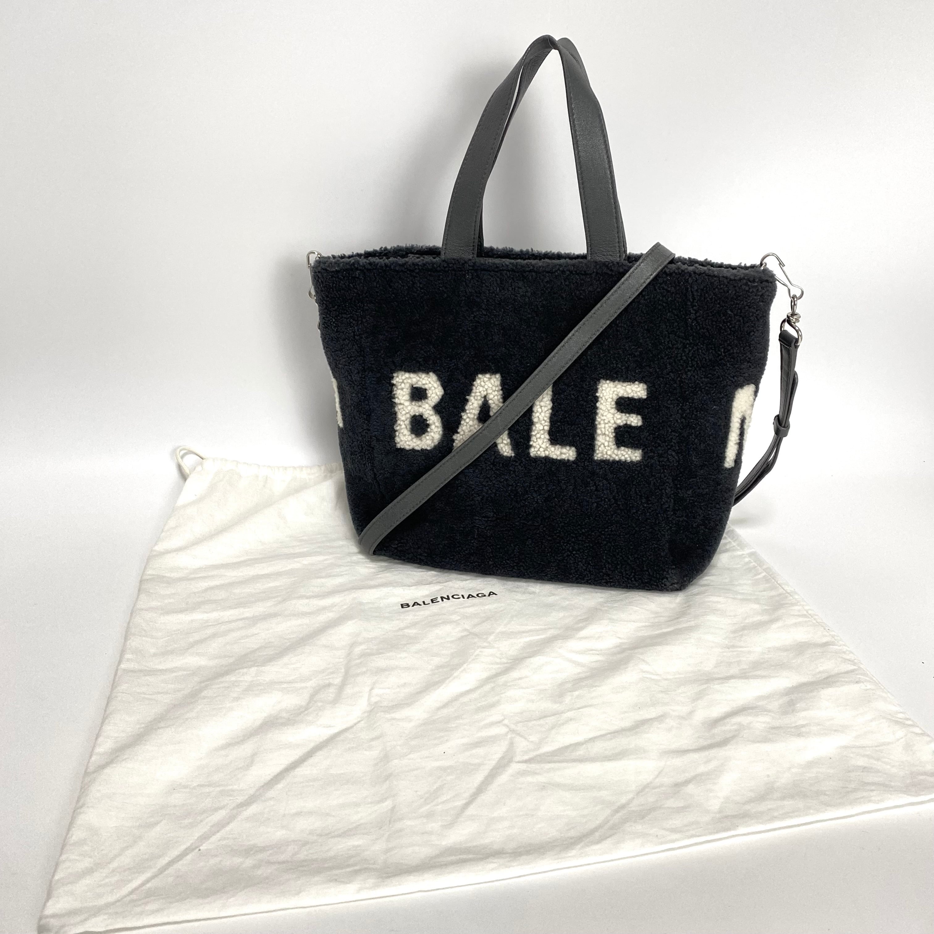 BALENCIAGA バレンシアガ ムートン ２ｗａｙトートバッグ グレー 11808