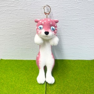 ピンクの豹 キーホルダー