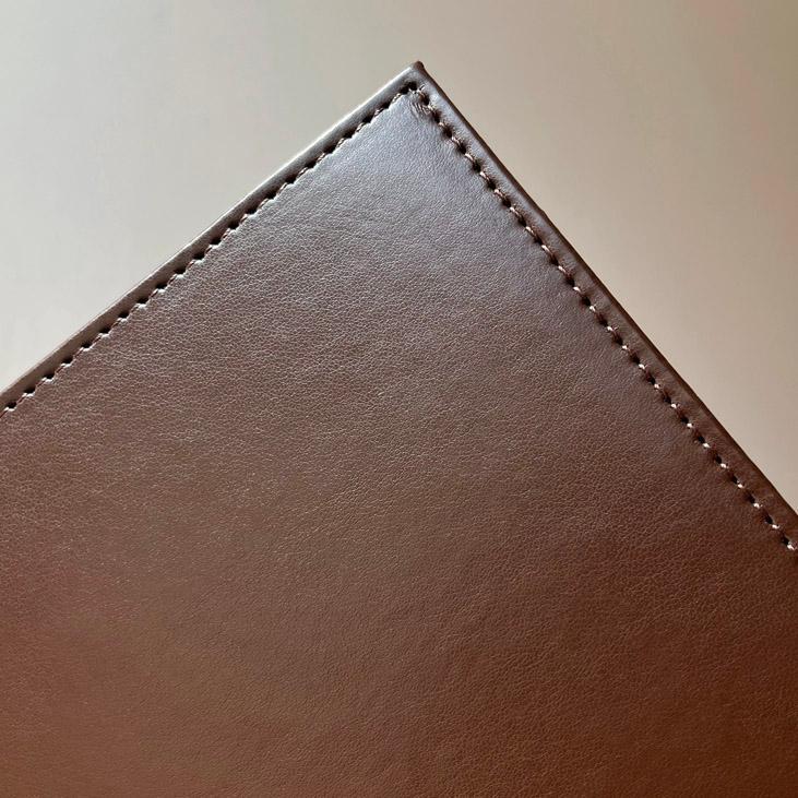 EPU-3(ブラック）EPU-4（ブラウン） 税抜定価¥1,640- メニューブック