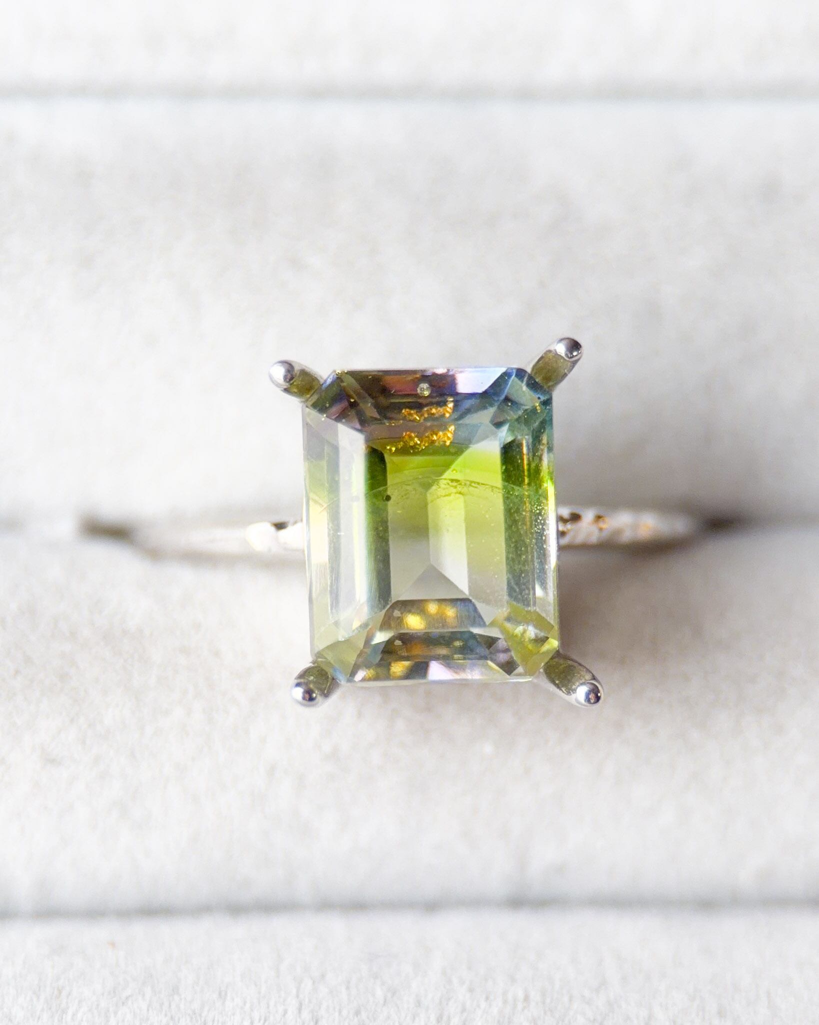 オクタゴン 10×8mm #89【硝子の宝石】 | yuiaglass