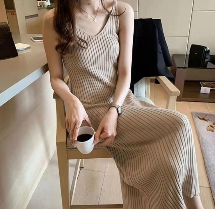 キャミワンピ ニット ワンピース 秋冬新作 ロングワンピ インナーワンピ 着痩せ 3色