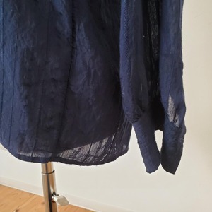 【USED】Vince　ビンス　春シャツ　美品　オフィスフォーマル　