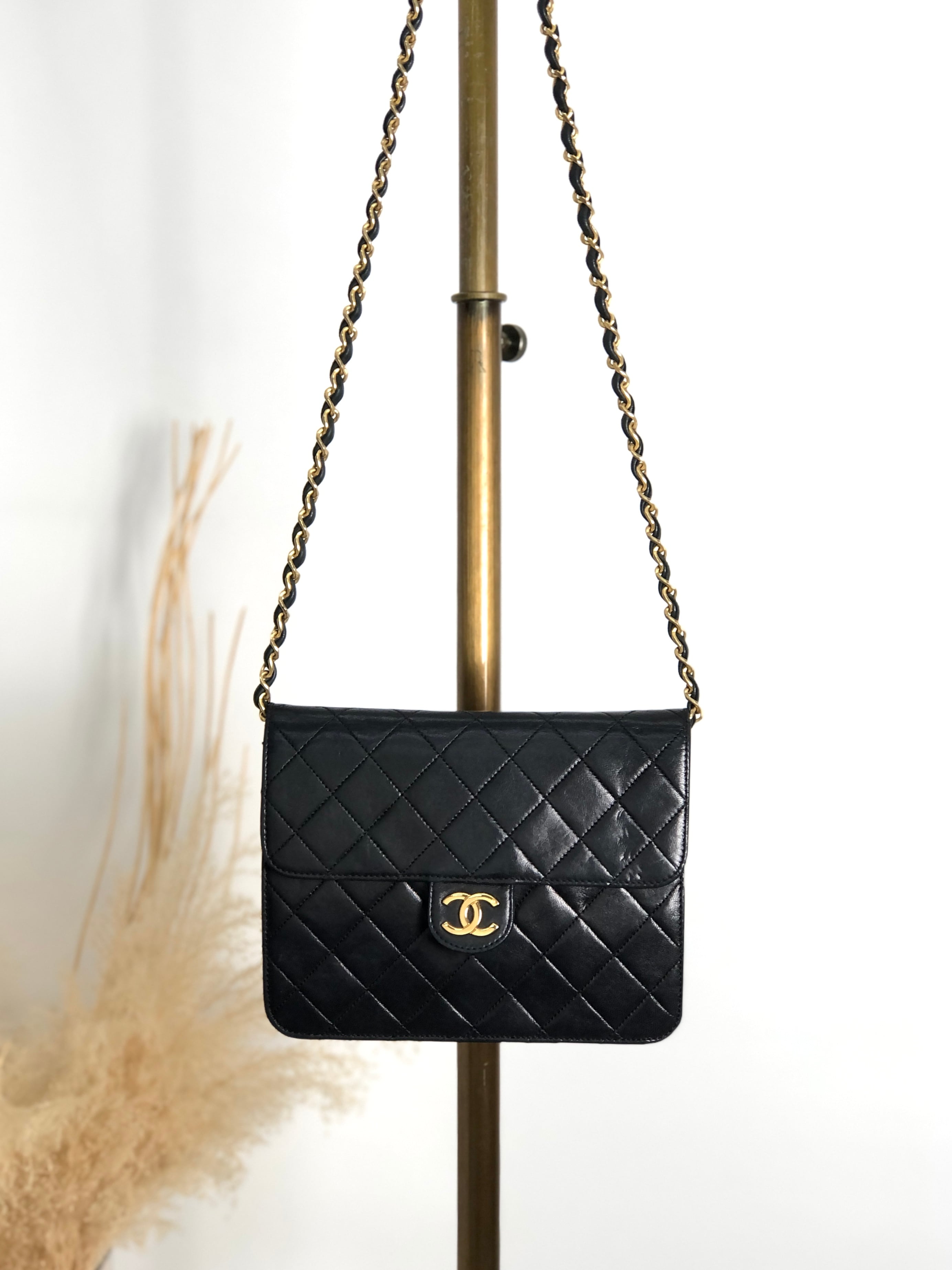 CHANEL シャネル マトラッセ ショルダーバッグ ブラック ココマーク