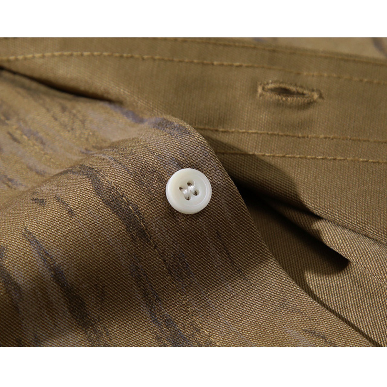 【Quiet Detail】プリントワークシャツ　TB1958・画像17