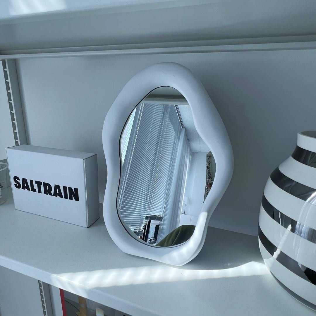 point mirror (wave) 4colors / ポイント ウェーブ ミラー スタンド