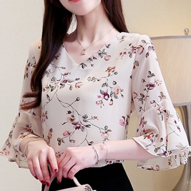 Flare sleeve elegant floral chiffon shirt